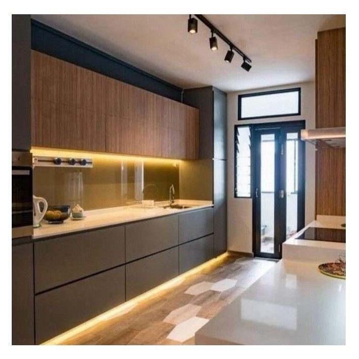 Villa/Apartment Kitchen Cabinet Set with Top Rated Veneer Color and Durable Solid Wood