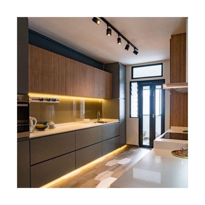 Complete Matte Cabinets Top Veneer Finish and Bottom Lacquer Finish for Modern Kitchen