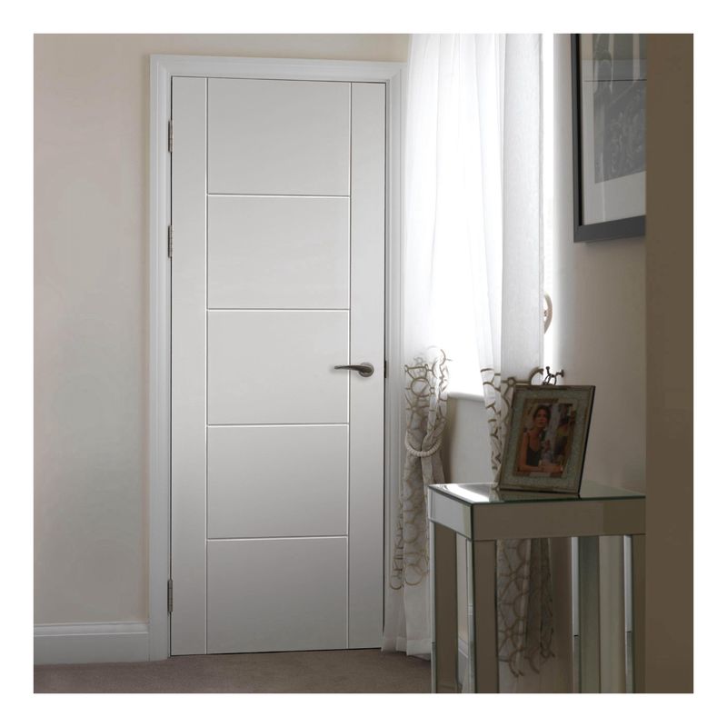 Waterproof MDF Veneer Solid Wood Interior Room Door for Hotel Room 190-210cm Wooden Doors