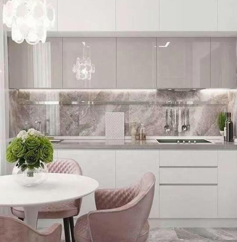 Perfect Workmanship Italian Furniture Market Modular Kitchen Cabinets with Toe Kick