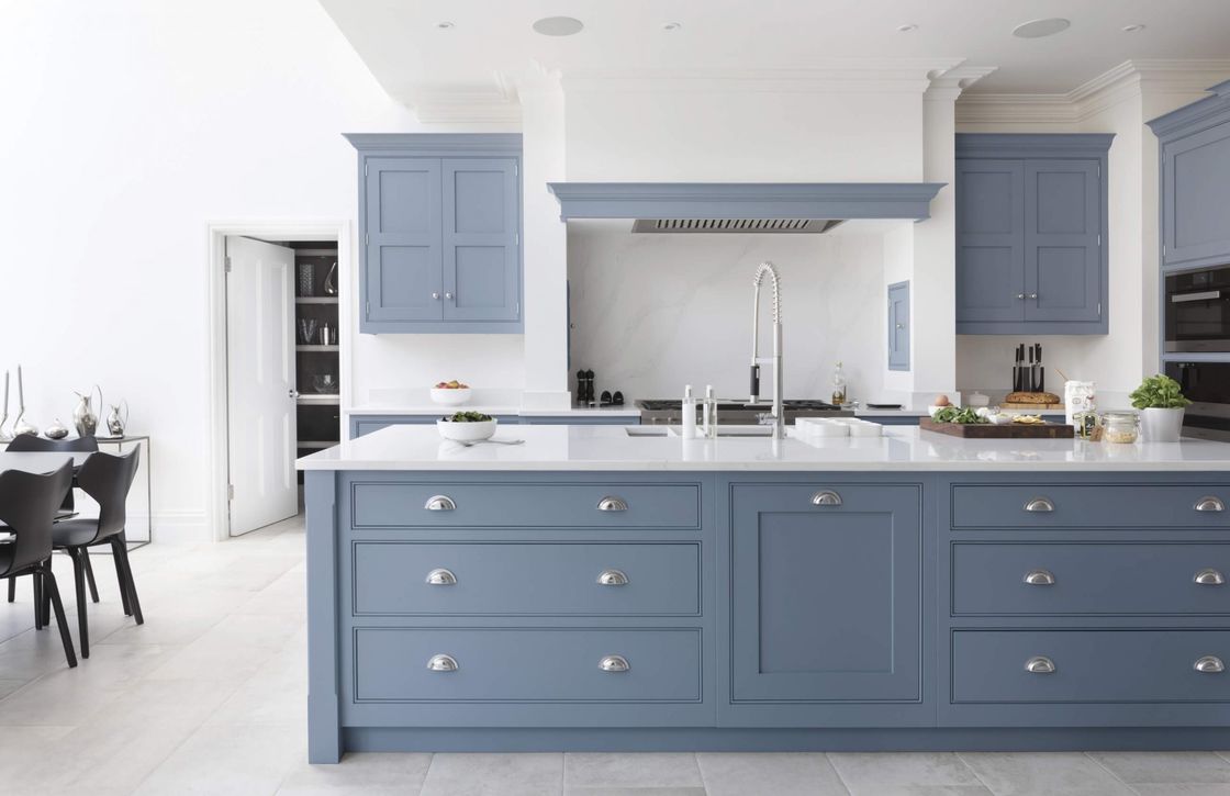 Custom Size European Style Kitchen Wall Cabinet with Guaranteed and Modern Design