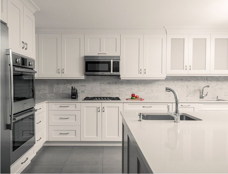Custom Size European Style Kitchen Wall Cabinet with Guaranteed and Modern Design