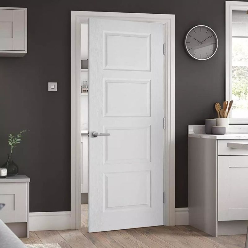 Custom Hotel House Solid Wood Interior Doors with Waterproof Design and MDF Material
