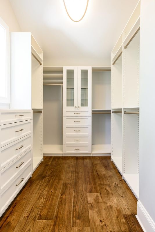 High End Wooden MR HDF Board Customized Bedroom Wardrobe for Modern Style Requirements