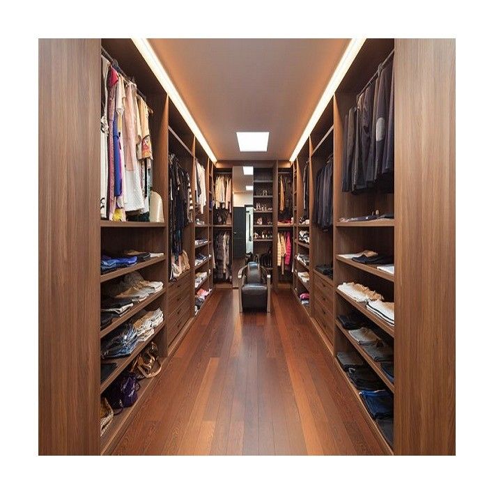 Wooden European Design Luxury Storage Wardrobe for Assurance in Modern Living Spaces