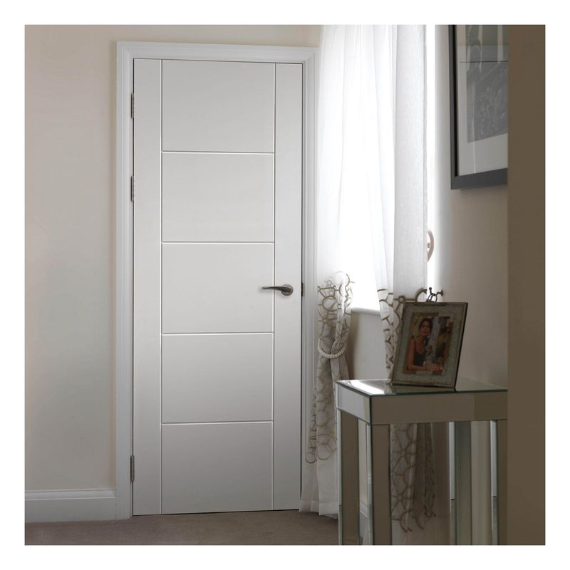 Customized Waterproof Wooden Door for Modern Style Bedroom Interior 190cm-210cm MDF