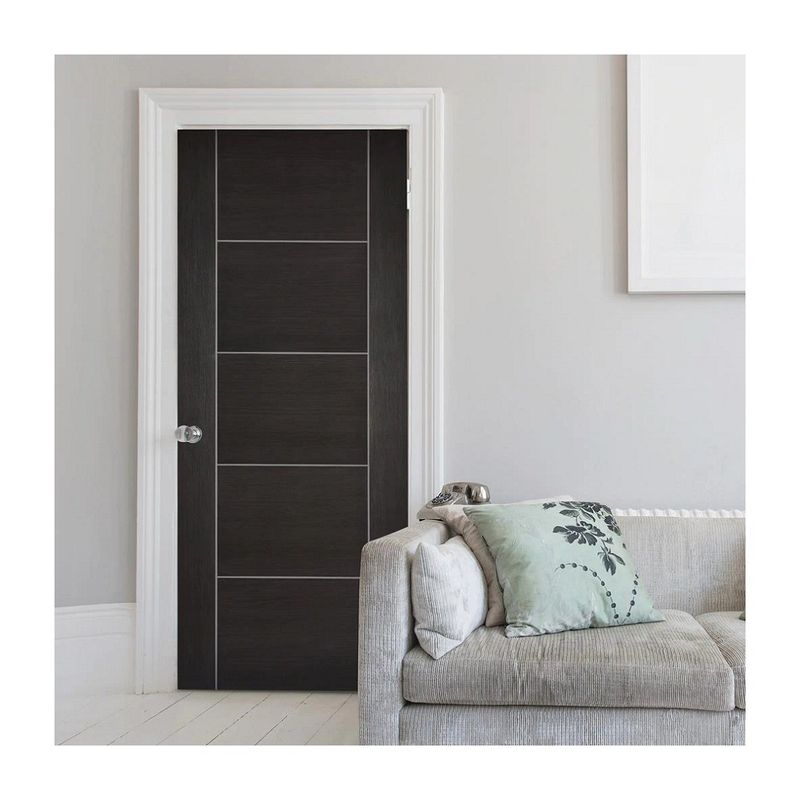 Waterproof Customized Size Luxury Contemporary MDF Interior Wood Door for Side Opening
