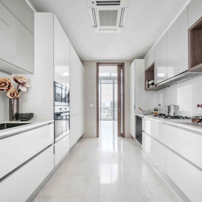 Customized White Lacquer Kitchen Cabinet with PVC Membrane Door Panel and Blum Drawer