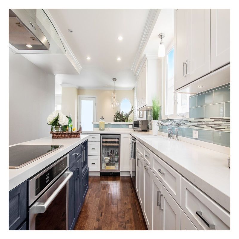 Custom Designed Quartz Kitchen Cabinet with Solid Wood Carcase and Lazy Susan Storage