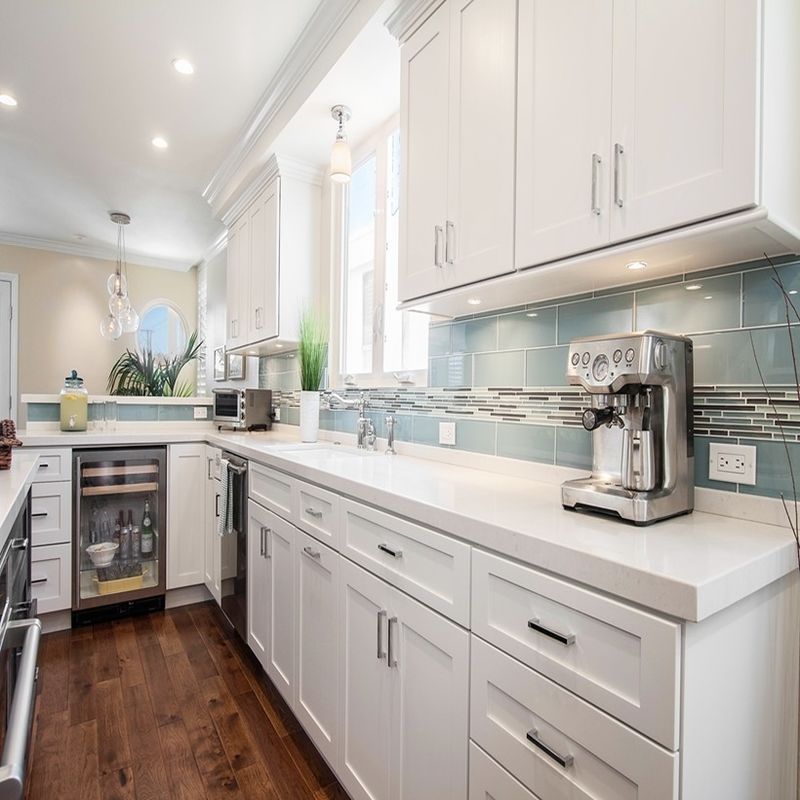 Custom Designed Quartz Kitchen Cabinet with Solid Wood Carcase and Lazy Susan Storage