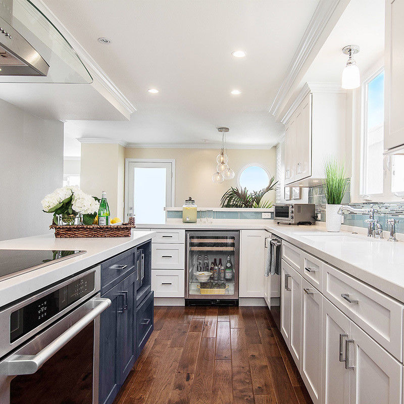 Customized Size Shaker Style Kitchen Wall Cabinet Modern Design for Kitchen Furniture