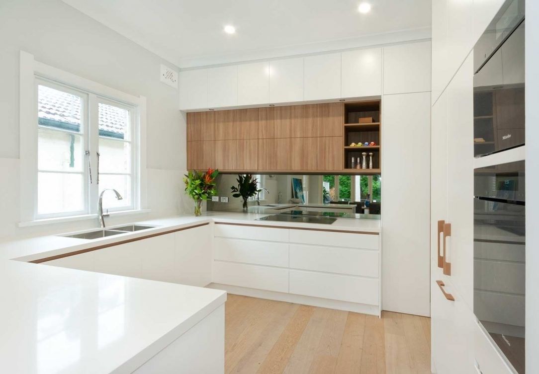 Green Glossy Australian Furniture Kitchen Cabinets for Modern Customer Size and Homes