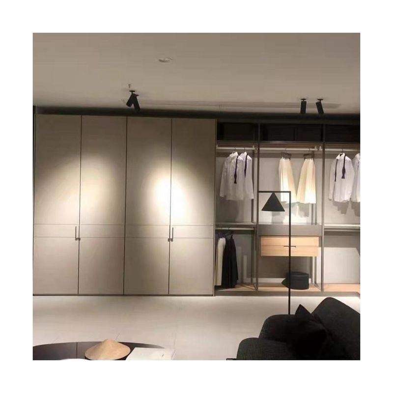 Walk-In Open Wardrobe Closet with Wood Style PANEL and Customizable Pull Rod System