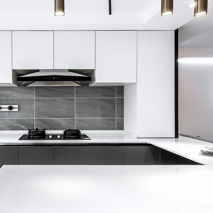 Modern Style U Shape Cabinet Lacquer Painting Kitchen Cupboard with Durable Advantage