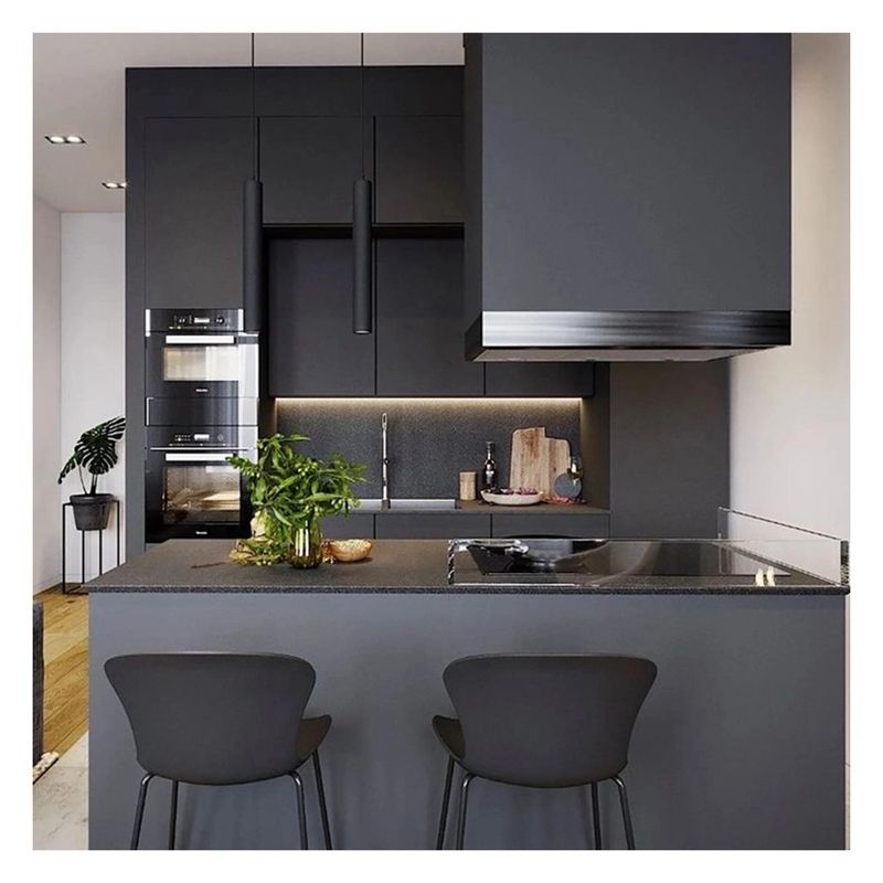 CAD/3D Freely Light Grey Matte Lacquer Solid Wood Kitchen Cabinets with Centre Island