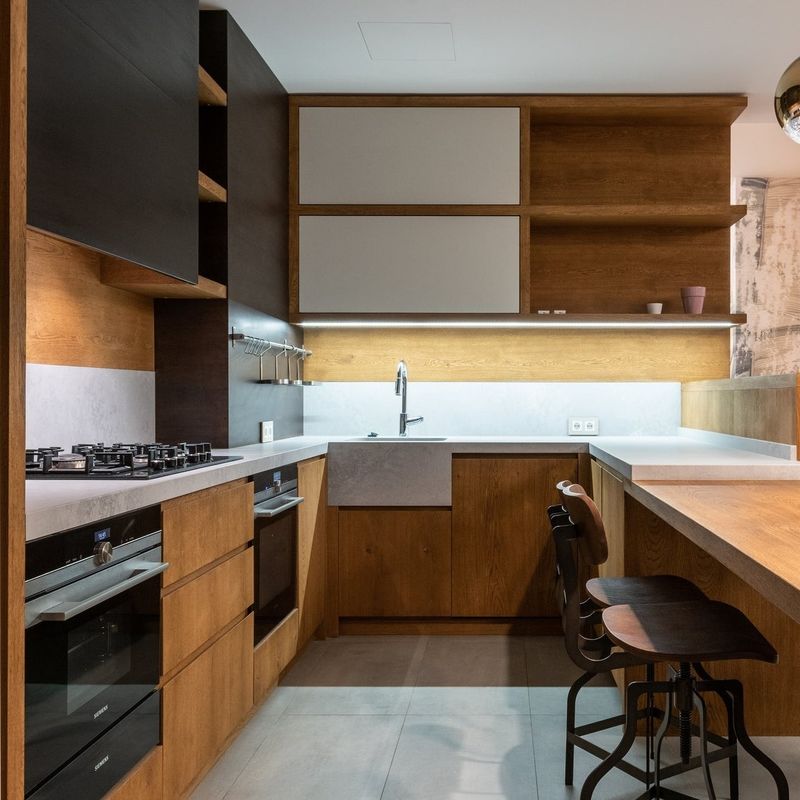 Kitchen Cabinet Design Modular Solid Wood Mdf Veneer Lacquer Finish Walnut Wood Color