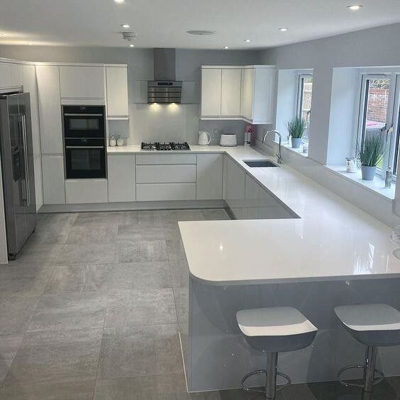 Highly ODM/OEM Contemporary L Shaped White Kitchen Cabinets with Modular Cabinet Type