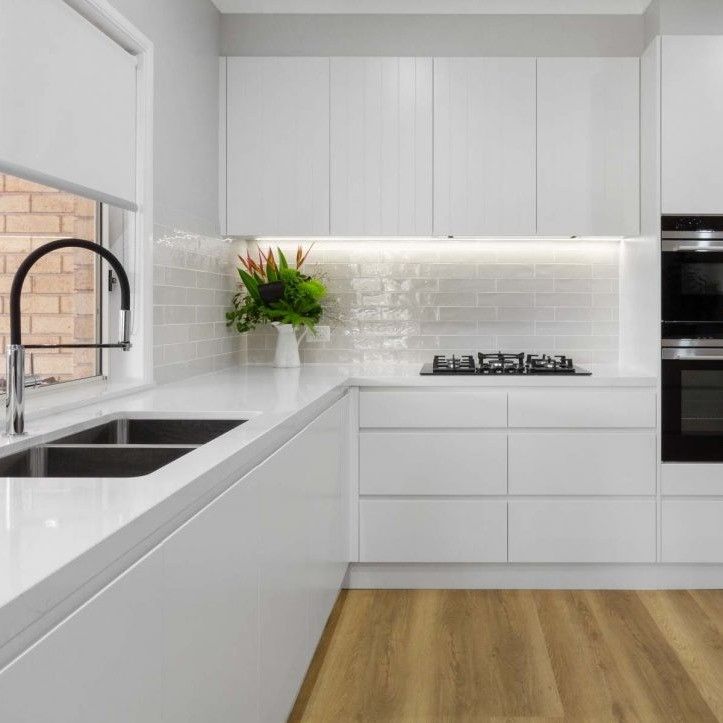 Highly ODM/OEM Contemporary L Shaped White Kitchen Cabinets with Modular Cabinet Type