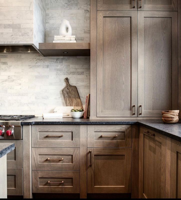 2024 Easy Clean Customized Color Shaker Smart Wood Kitchen Cabinet with Modern Style