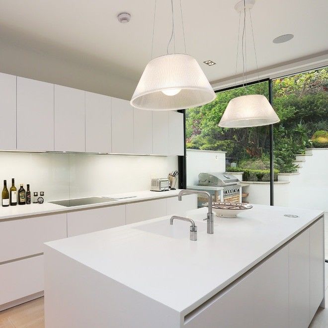 Storage Mdf Lacquer Kitchen Cabinet with PVC Membrane Door Panel Surface Treatment