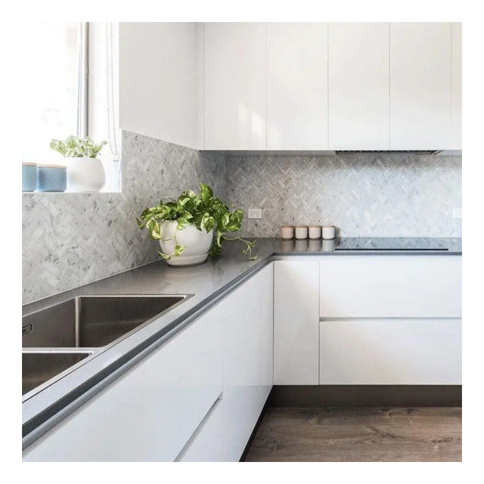 White Glossy Solid Wood Cabinets Cabinet Type Modular Kitchen Cabinets CAD/3D Freely