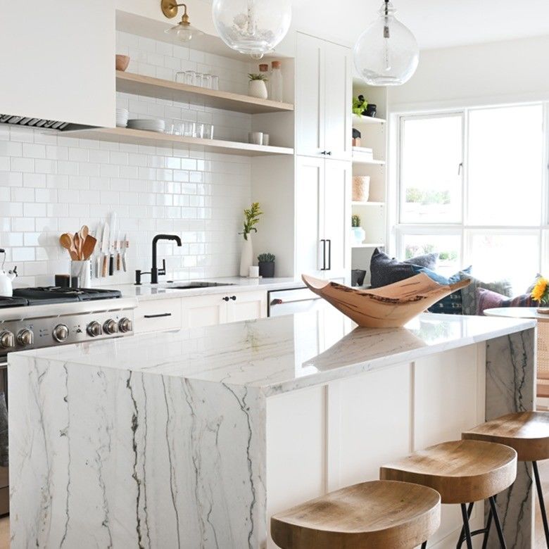 Modern White Shaker Acrylic RTA Kitchen Pantry Cabinet with Magic Corner Design Style