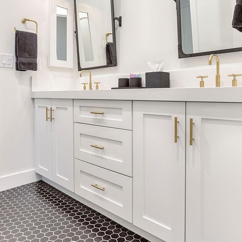 Modern Freestanding White Oak Bathroom Vanity Cabinet with LED Mirror and Double Sink
