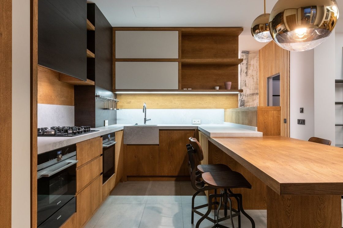 Villa/Apartment American Oak Hardwood Custom Kitchen Cabinet with Doors and HDF Doors