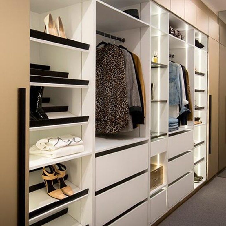 Custom Set Wood Style 2024 Modern Modular Bedroom Walk-in Closet System for Apartment