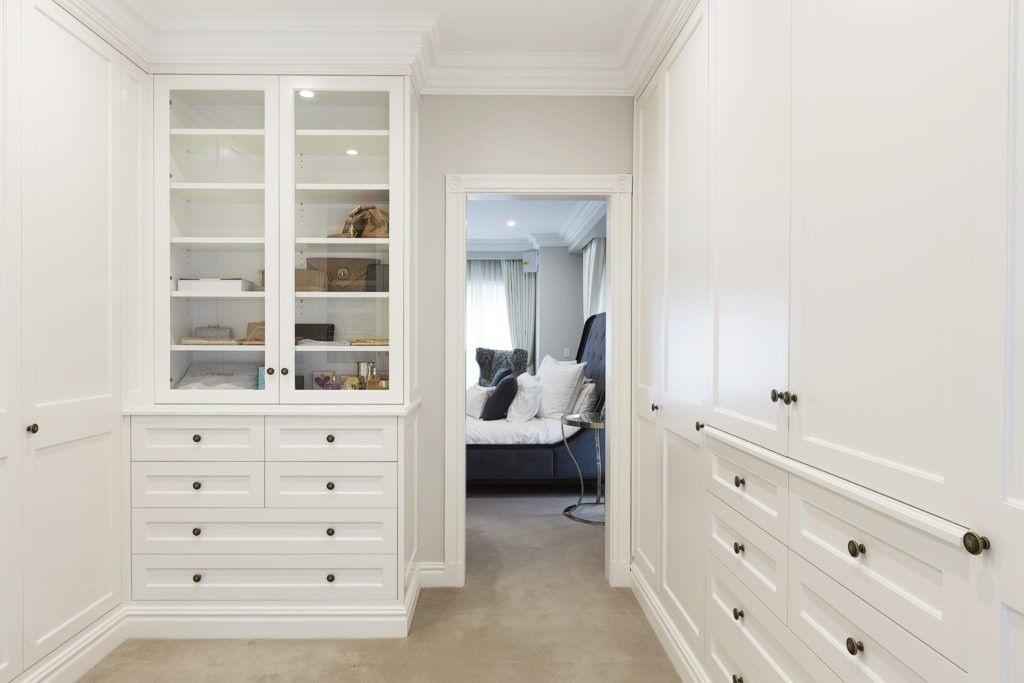 Extendable Built-in Wardrobe With Sliding Door For High End Modern Bedroom Furniture