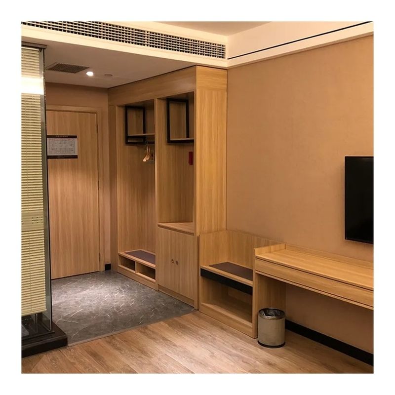 Modern Style Wooden Clothes Closet Custom Luxury Design for Home Villa Hotel Apartment