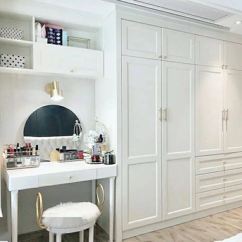 Modern Style Villa Bedroom Wooden Dressing Table with 8 Sliding Doors and Mirror Design