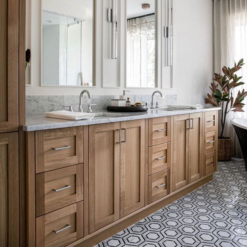 YALIG Cabinet Shaker Fluted Panel Quartz Countertop Bathroom Vanity for 38-46 in Width